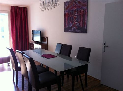Govienna - Messe Apartament *